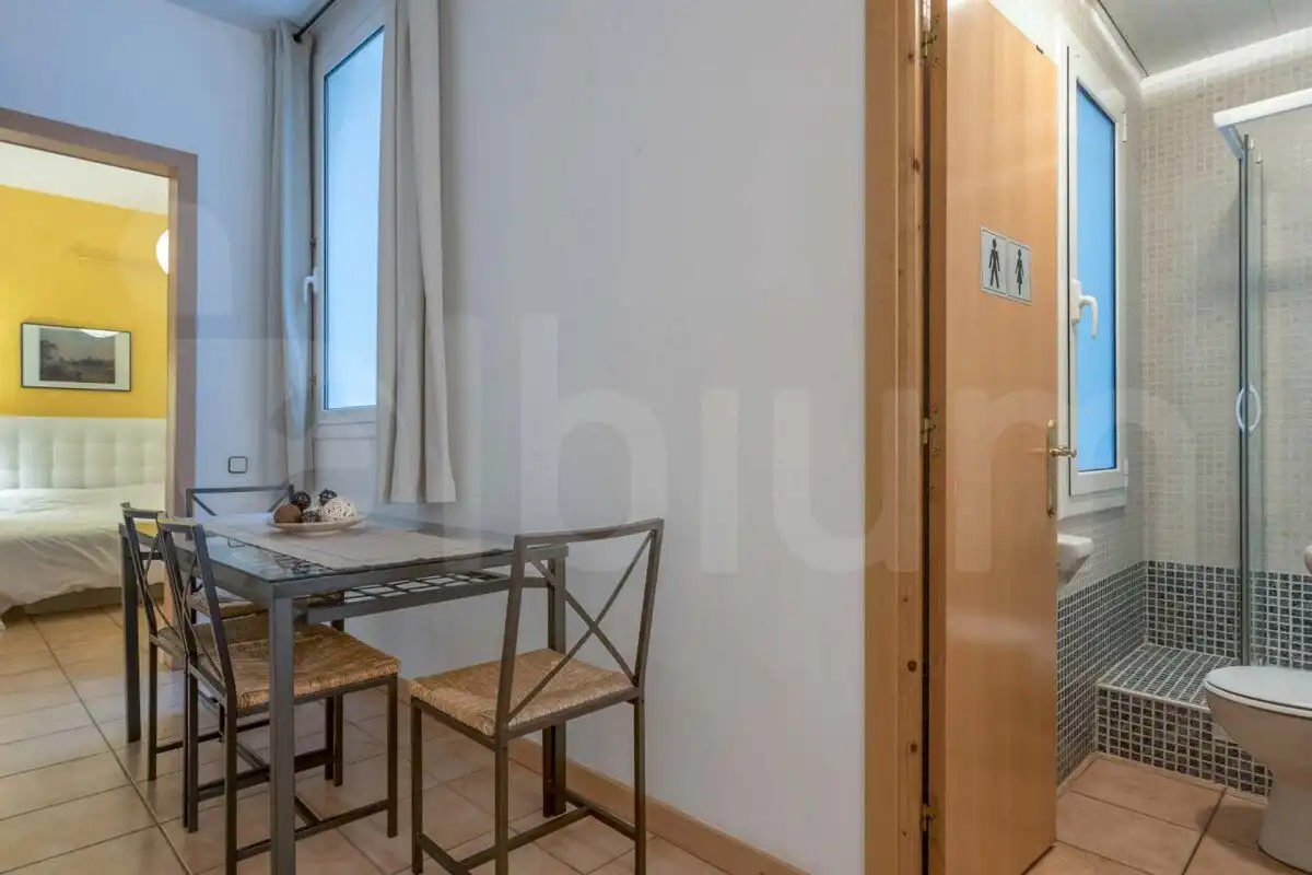 Habitación de Apartamento de alquiler en Ciutat Vella