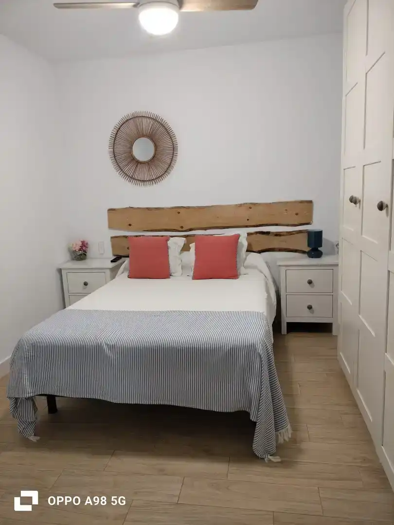 Habitación de Piso de alquiler en Chipiona con Aire acondicionado, Trastero y Amueblado