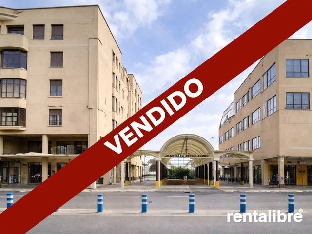 Casa adosada en Venta en Parque Avenida