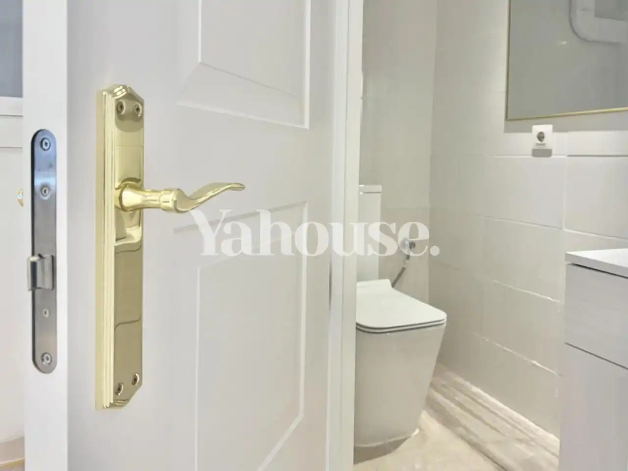 Badezimmer von Maisonette zum Verkauf in Barcelona