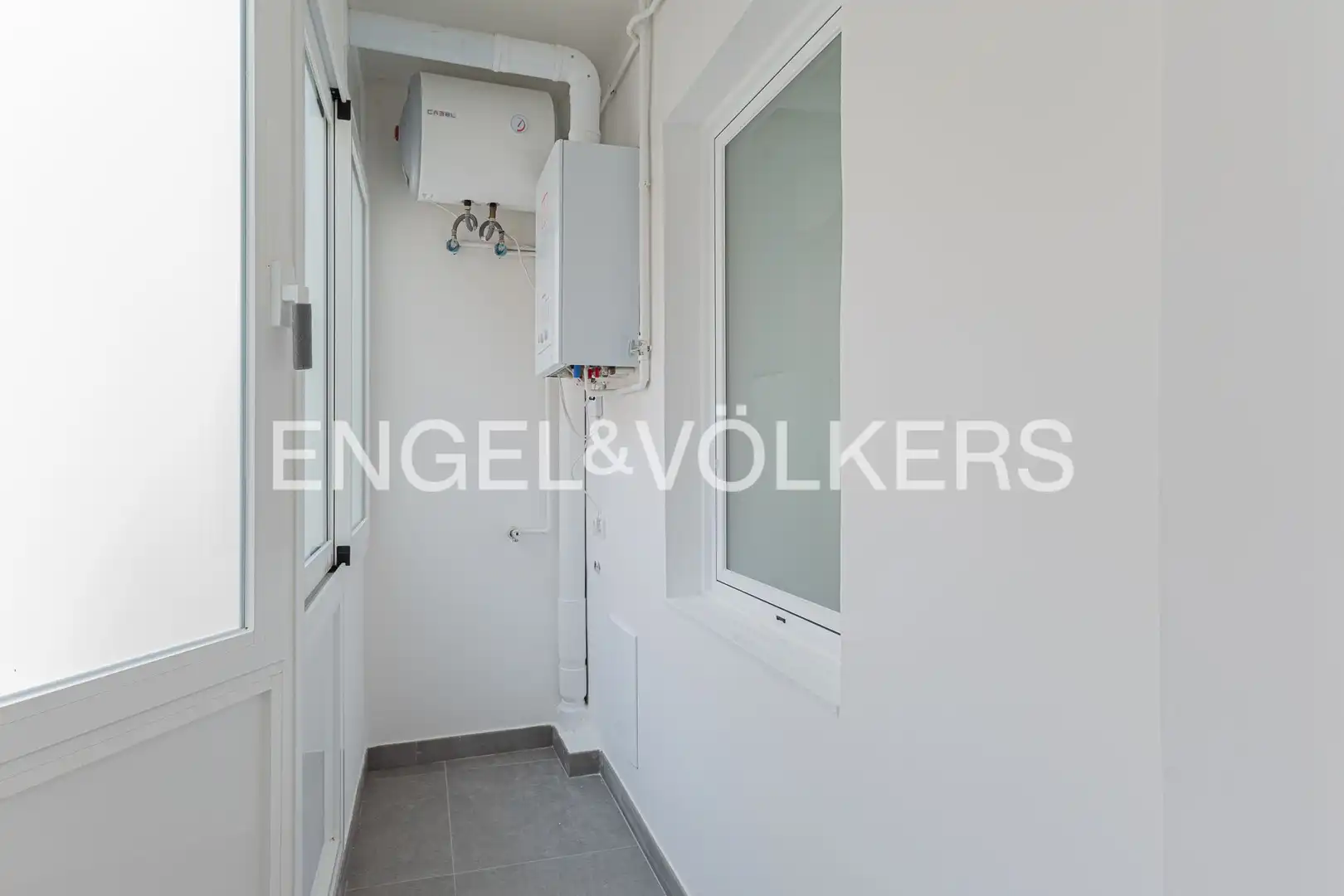 Wohnung zur Miete in Barcelona mit Klimaanlage, Heizung und Parkett