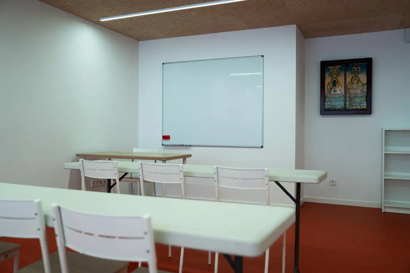 Office for rent in Larrabide, Milagrosa