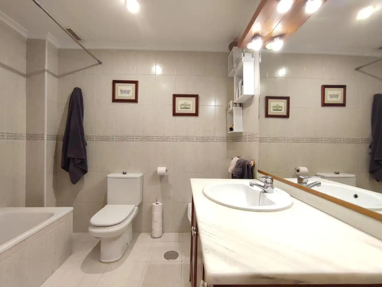 Baño de Piso en venta en Albacete con Aire acondicionado, Calefacción y Trastero