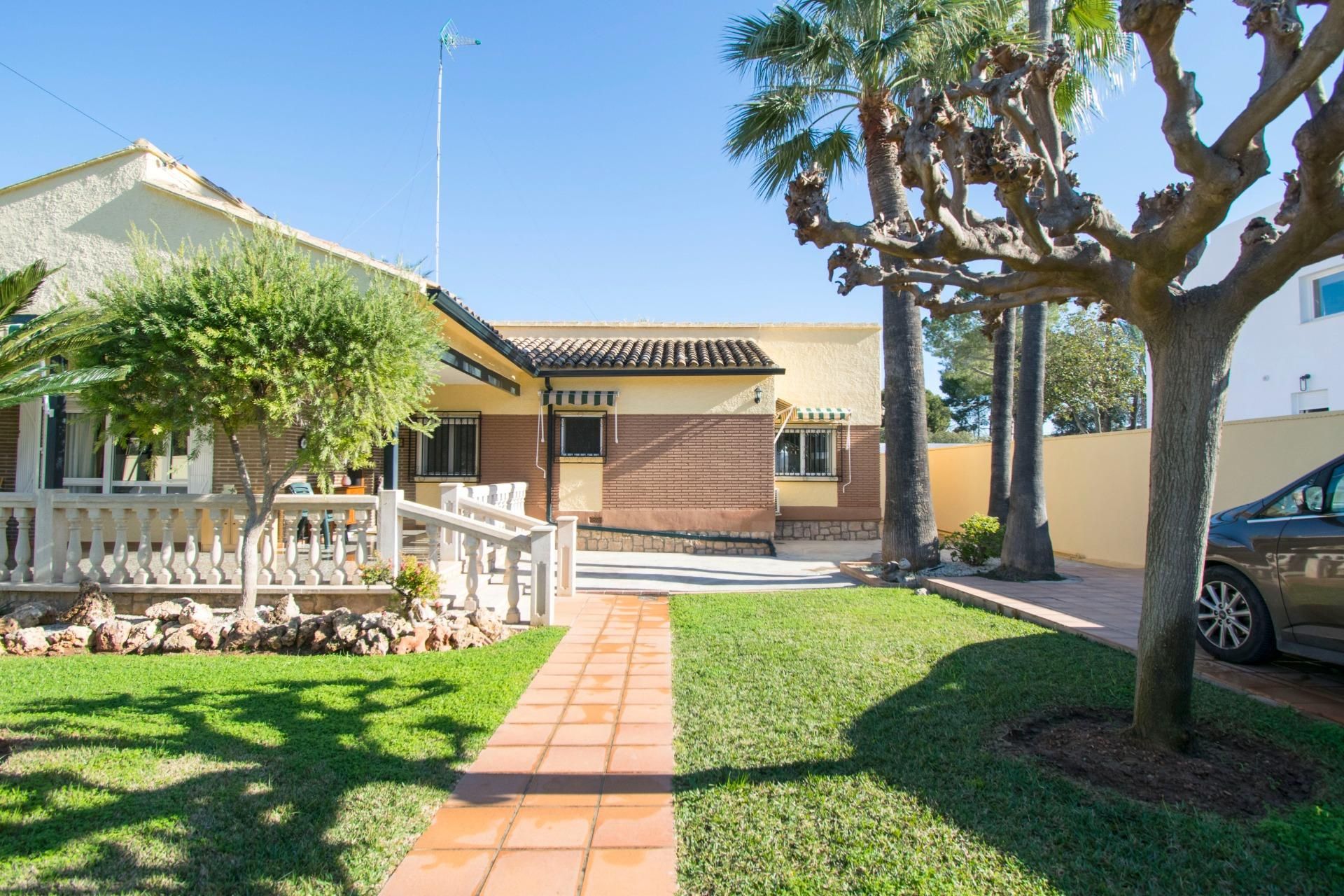 House or chalet for sale in Montealegre , L'Eliana