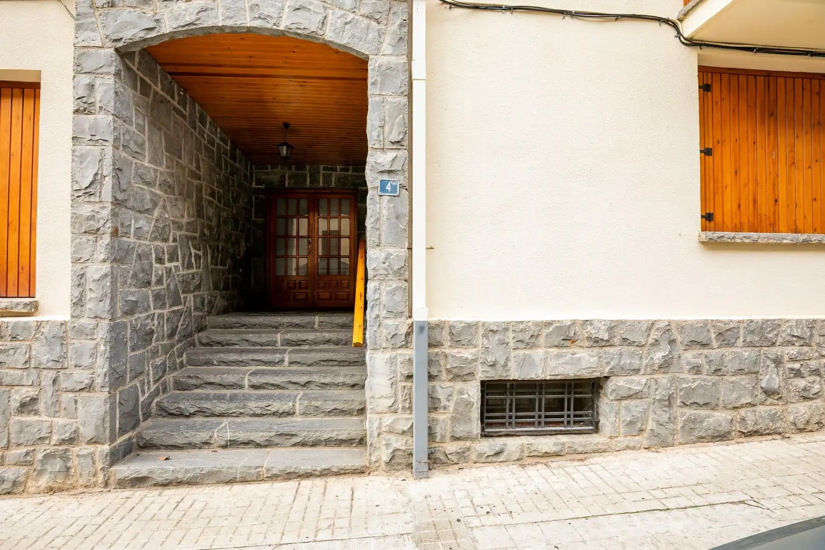 Vista exterior de Dúplex en venta en Biescas con Calefacción