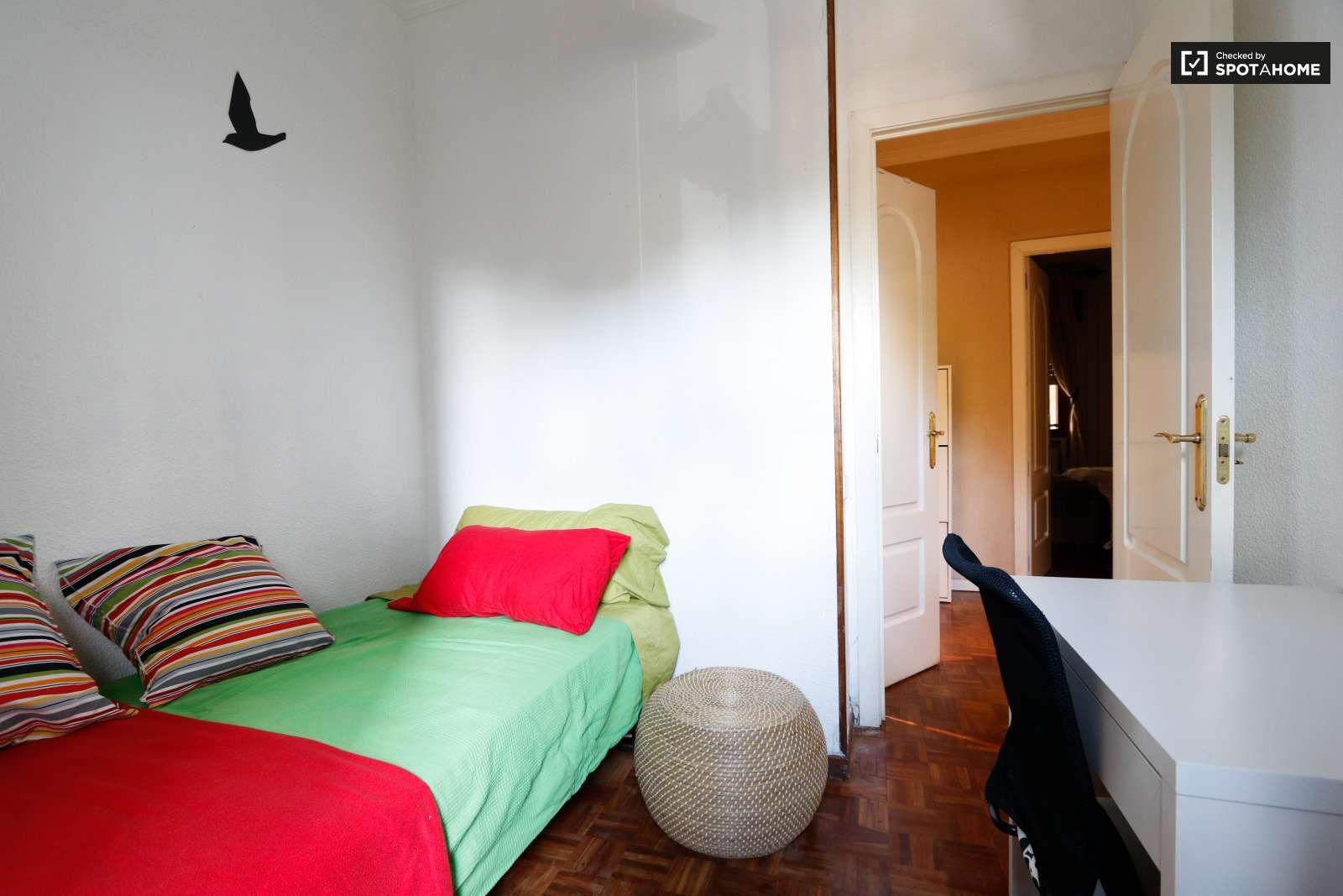 Flat to share in Virgen del Cortijo - Manoteras