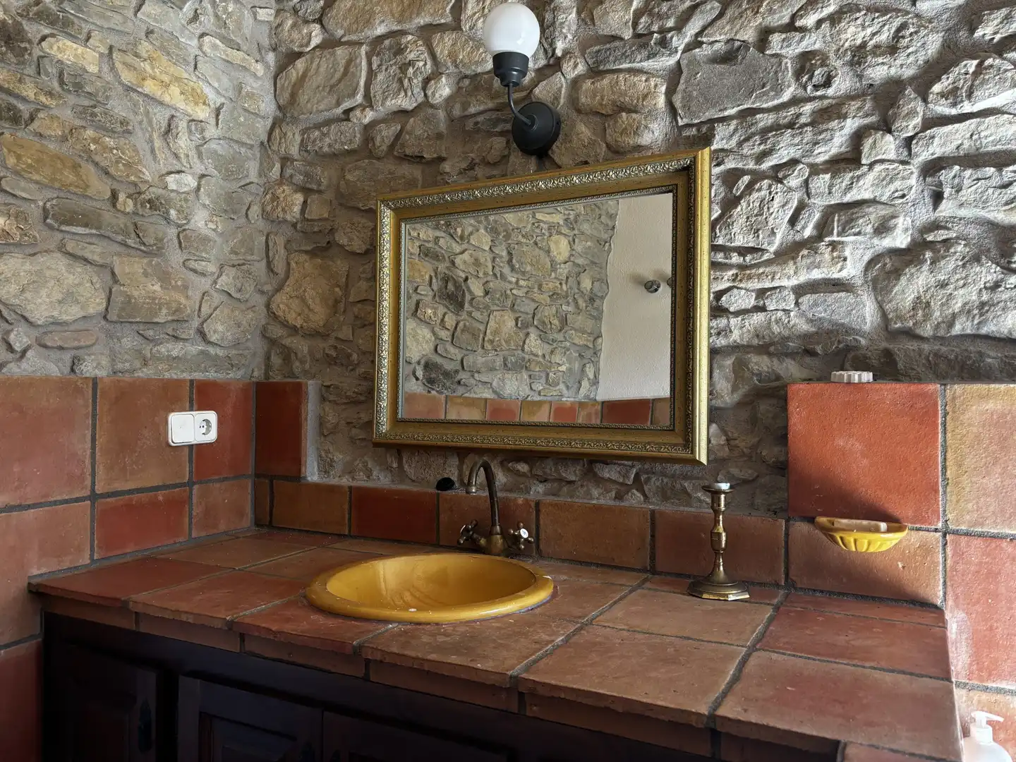 Bathroom of Country homes for sale in Sant Aniol de Finestres  with Terrace and Swimming Pool