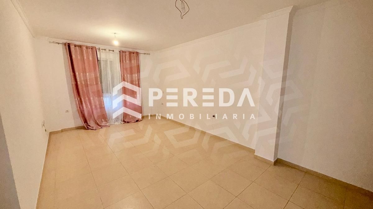 Apartment for sale in Calle ISMAEL MERLO (R), Roquetas Pueblo