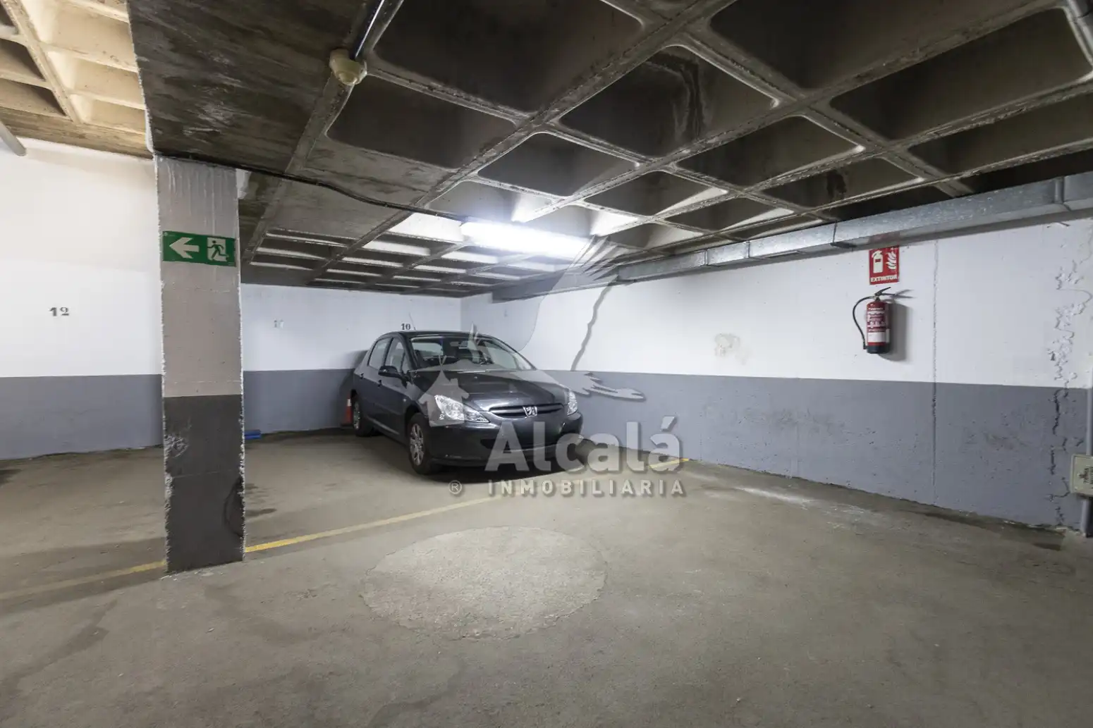 Aparcament de Garatge en venda en Madrid
