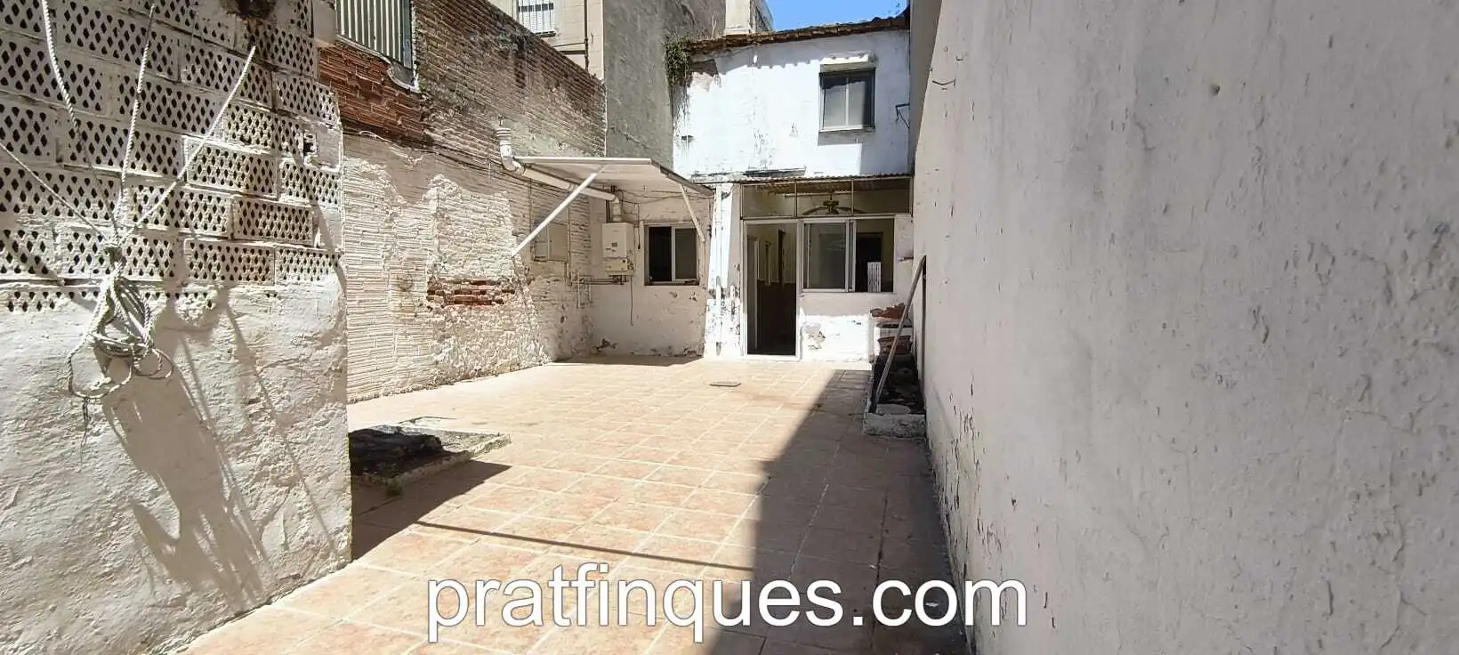 Exterior view of Houses for sale in El Prat de Llobregat  with Heating, Private garden and Terrace