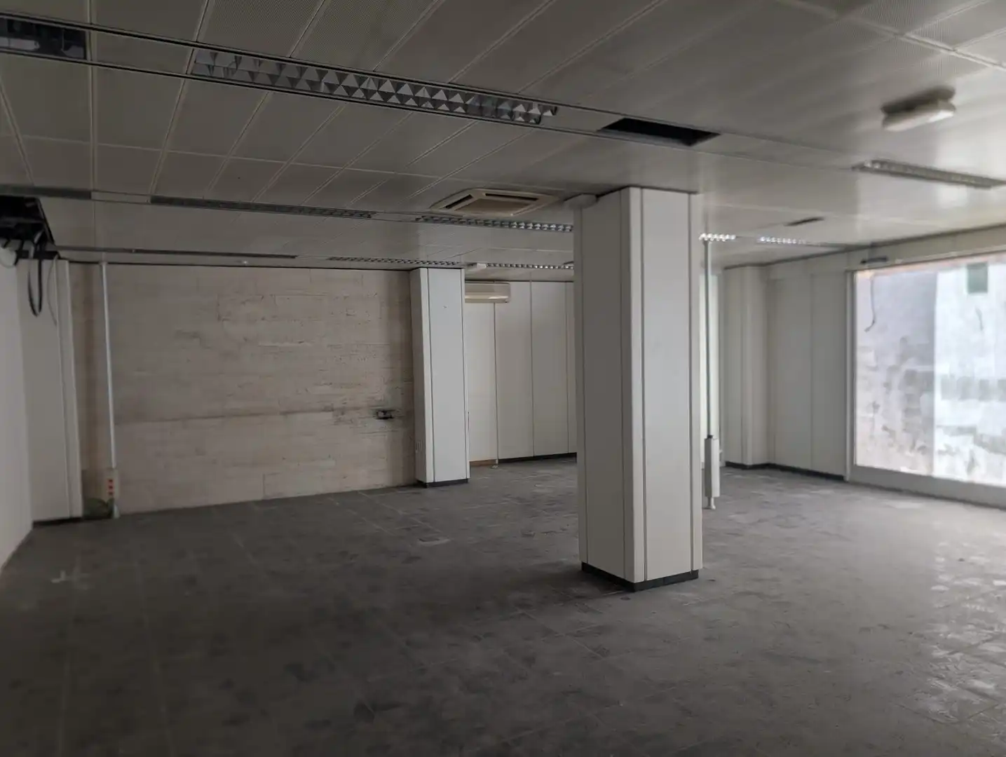 Locale commerciale in vendita a Carrer José Navarro Orts, imagen 4