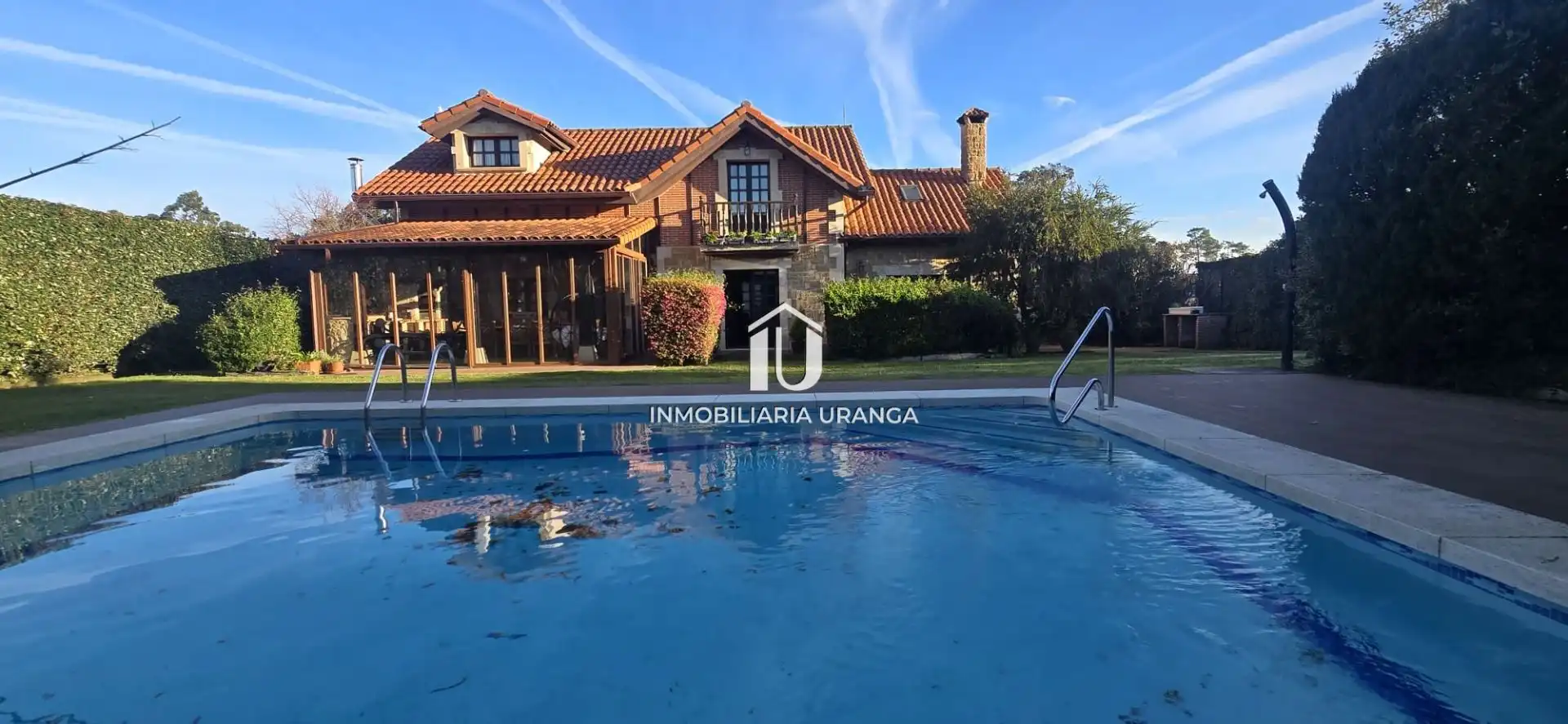 Vista exterior de Casa o xalet en venda en Ribamontán al Mar amb Calefacció, Jardí privat i Terrassa
