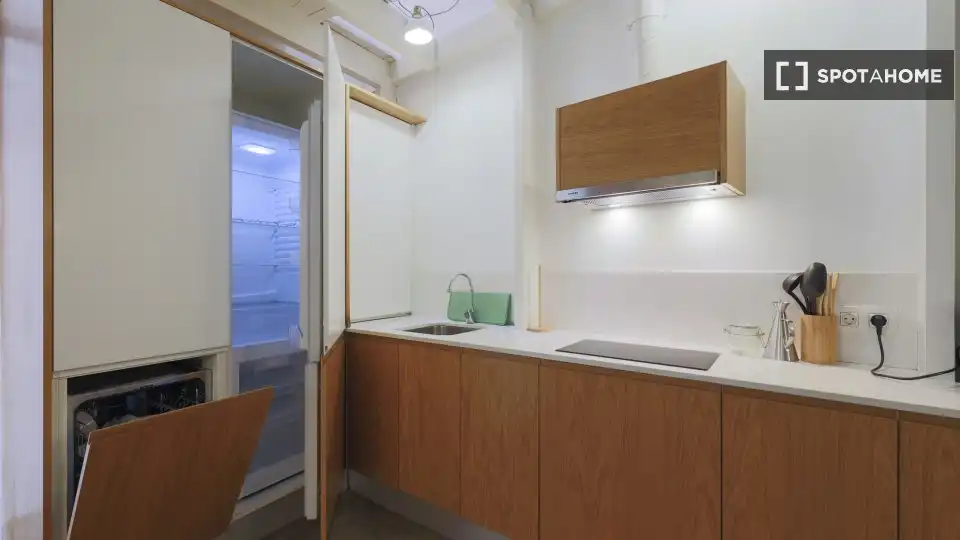 Wohnung zur Miete in Barcelona, Barcelona