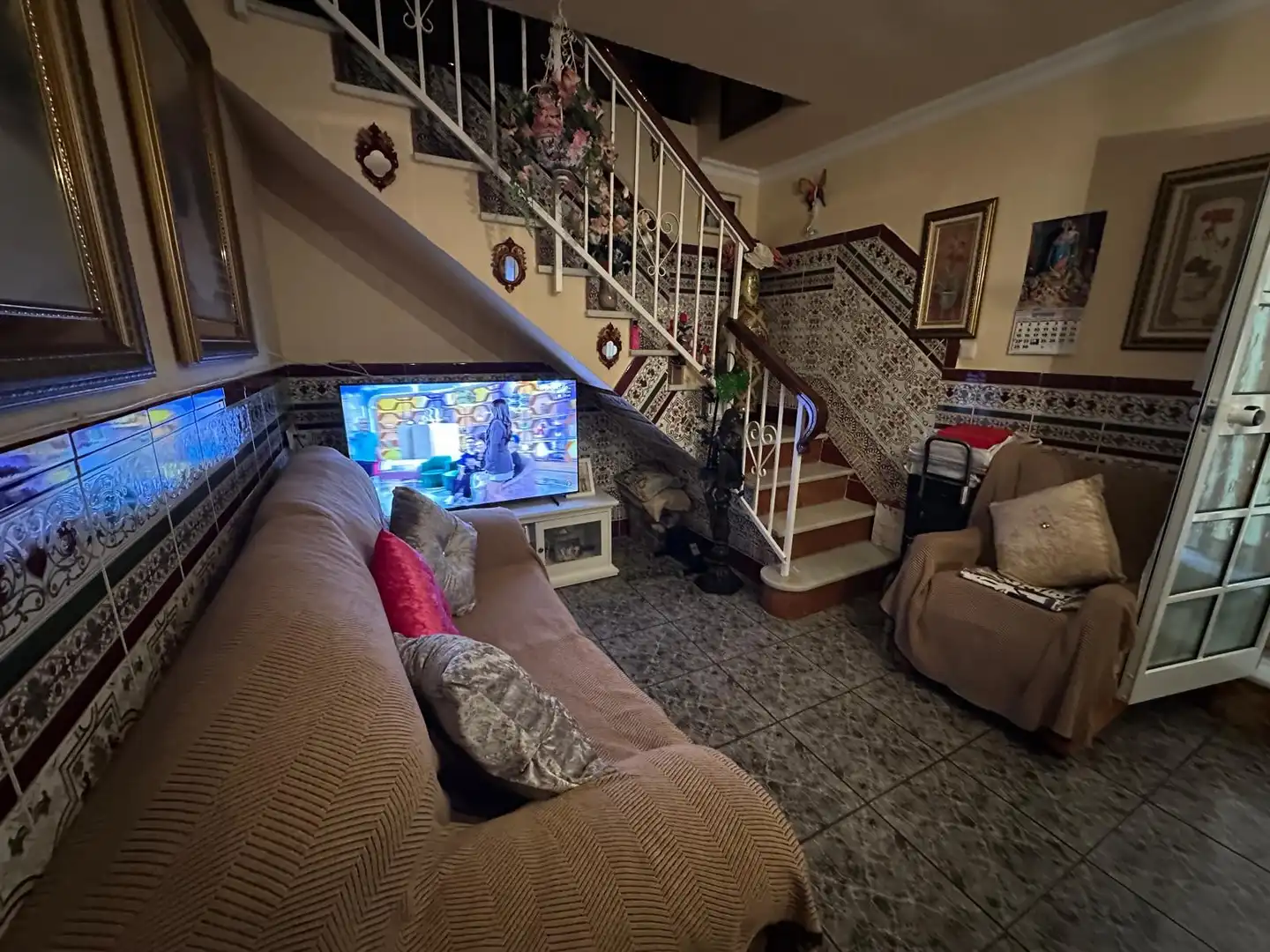 Living room of Houses for sale in Antequera  with Storage room, Furnished and TV