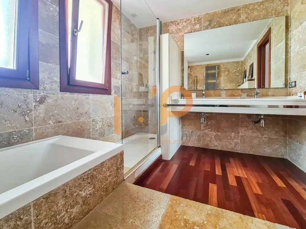 Baño de Casa o chalet en venta en Huércal-Overa con Aire acondicionado, Calefacción y Jardín privado