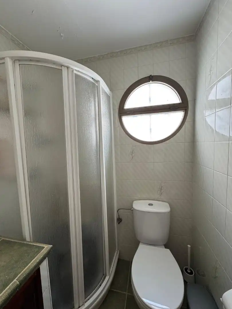 Baño de Casa adosada en venta en Sanlúcar de Barrameda con Aire acondicionado, Trastero y Amueblado