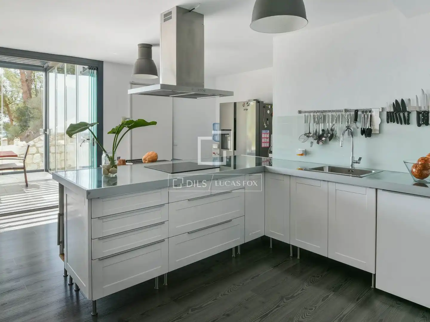 Cocina de Casa o chalet en venta en Málaga con Aire acondicionado, Calefacción y Jardín privado
