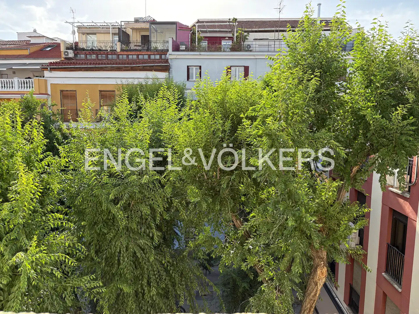 Terrassa de Estudi de lloguer en Madrid amb Aire condicionat, Calefacció i Parquet