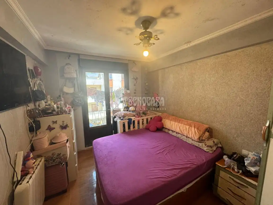 Habitación de Piso en venta en Bilbao  con Balcón