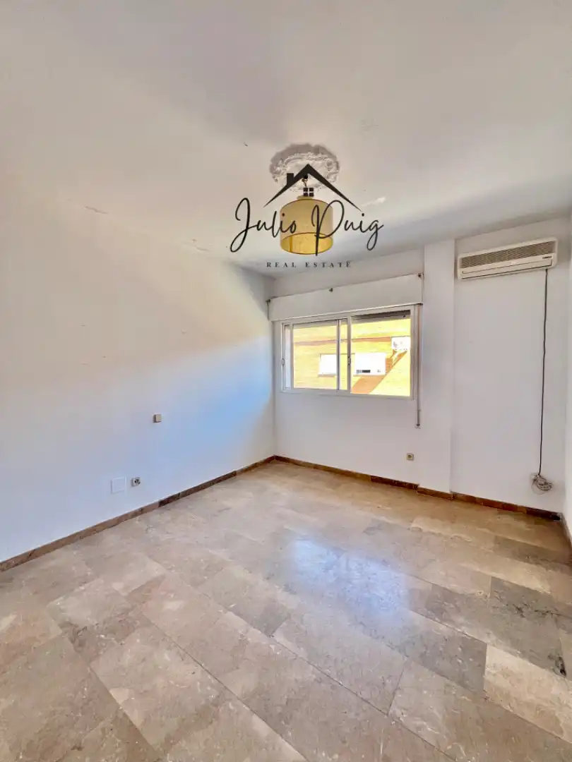 Exterior view of Houses for sale in Coria del Río  with Air Conditioner, Terrace and Storage room