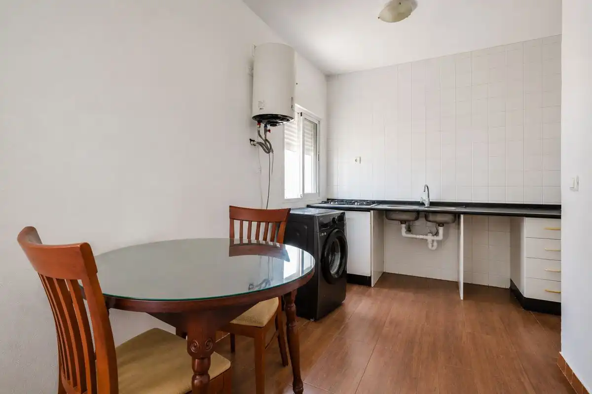 Cocina de Piso en venta en Sevilla con Aire acondicionado y Calefacción
