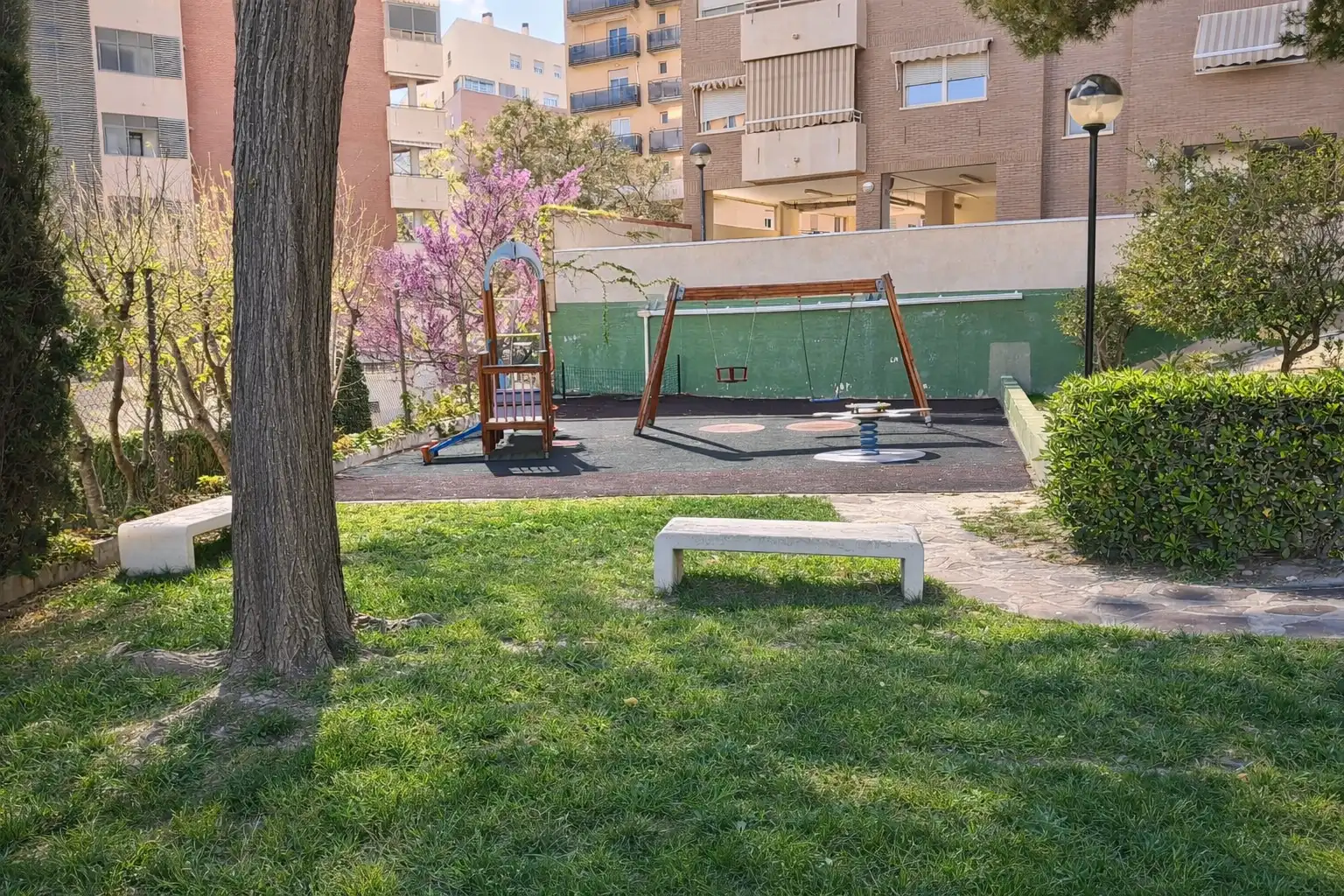 Jardín de Piso en venta en Alicante / Alacant con Aire acondicionado, Calefacción y Terraza