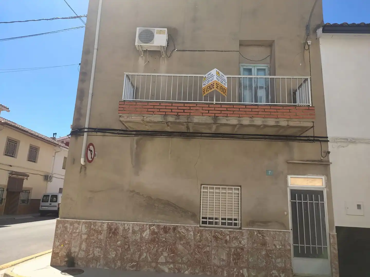 Exterior view of Houses for sale in Anna  with Terrace and Balcony