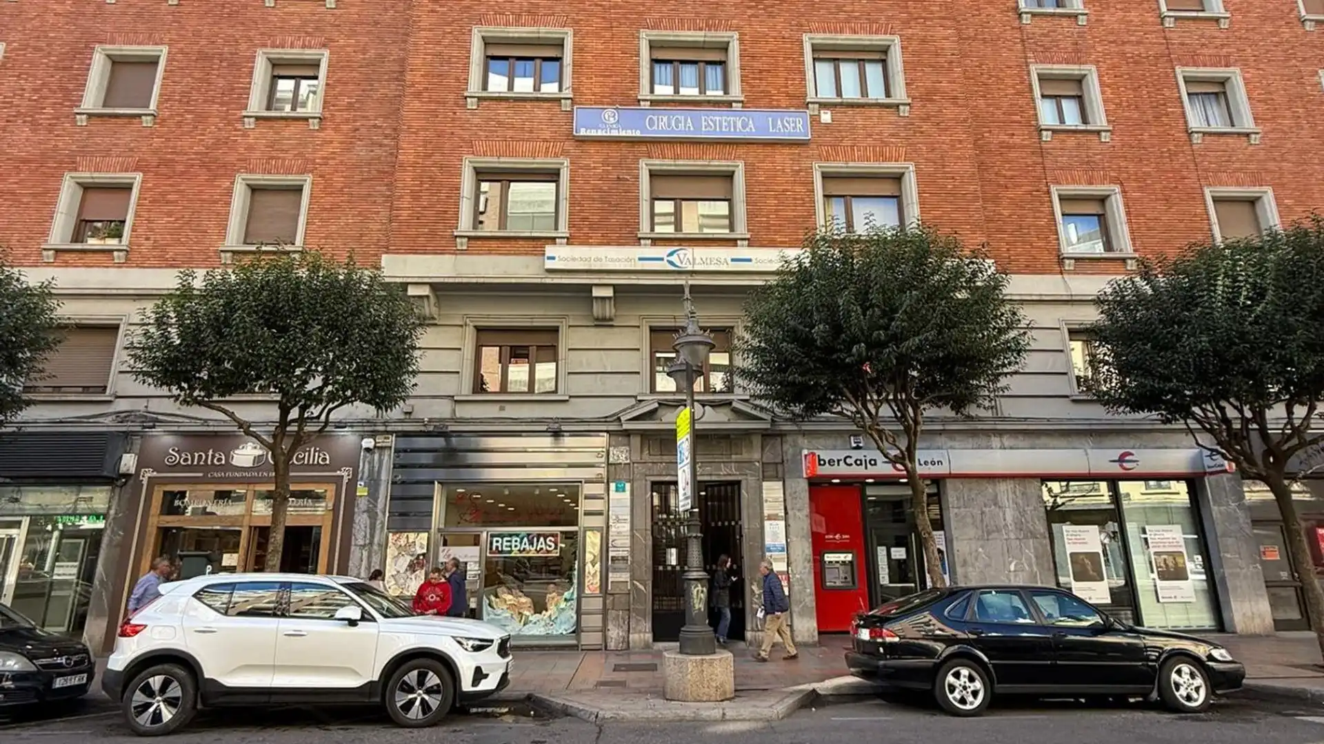Exterior view of Flat for sale in León Capital   with Terrace