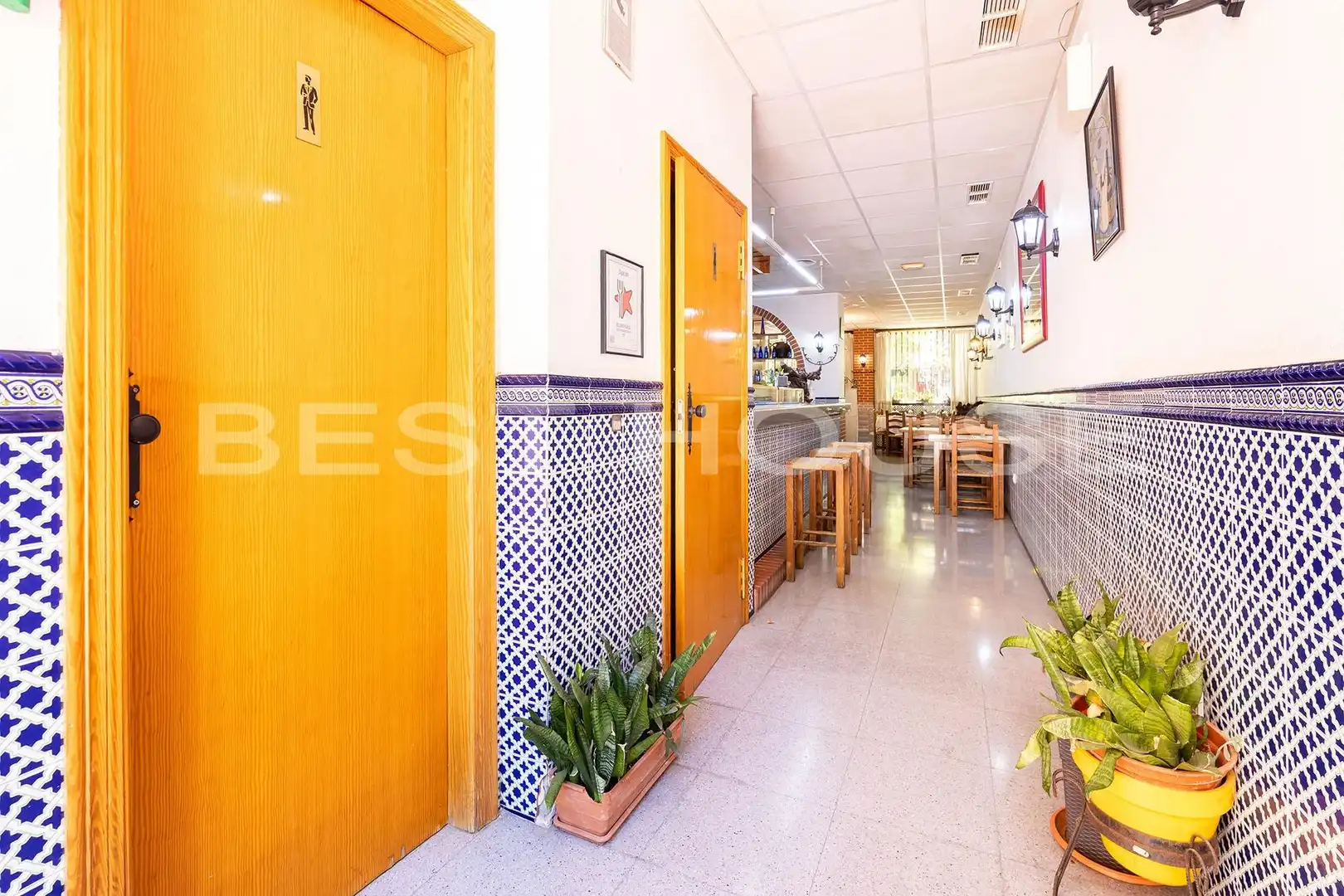 Local comercial en venda a Avenida de Don Juan de Borbón, imagen 28