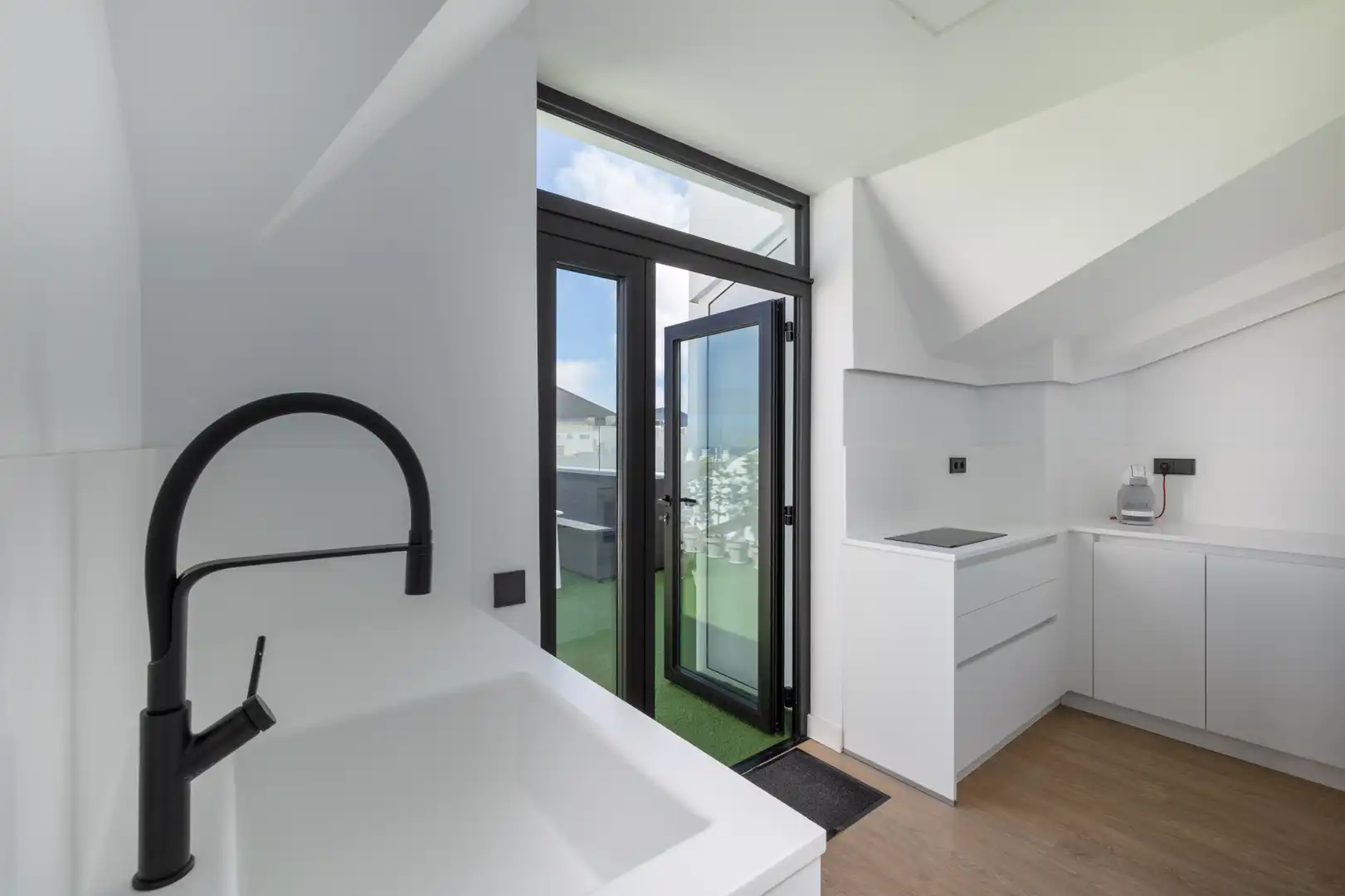Penthouse with lift for sale in Calle Nicolás Estévanez 59, imagen 17
