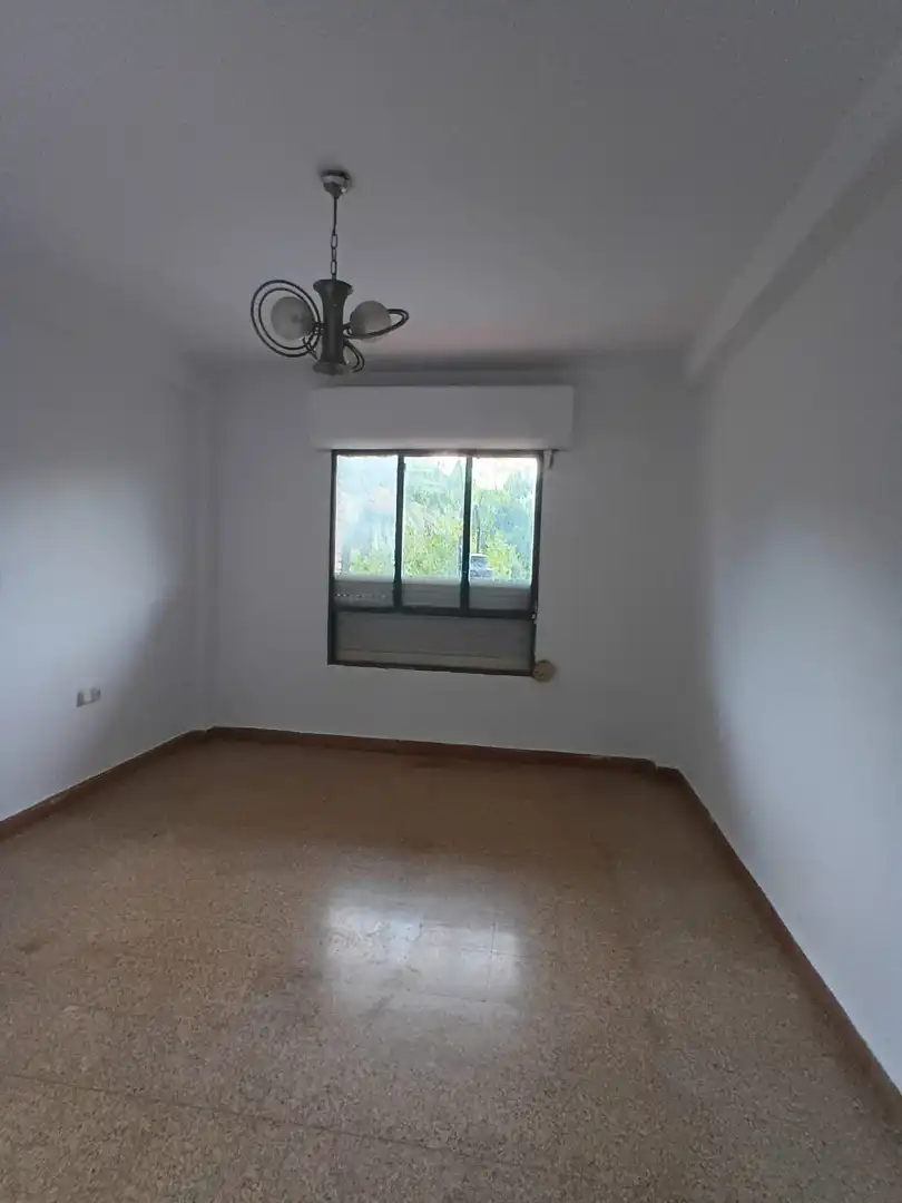 Habitación de Piso en venta en Alzira con Balcón