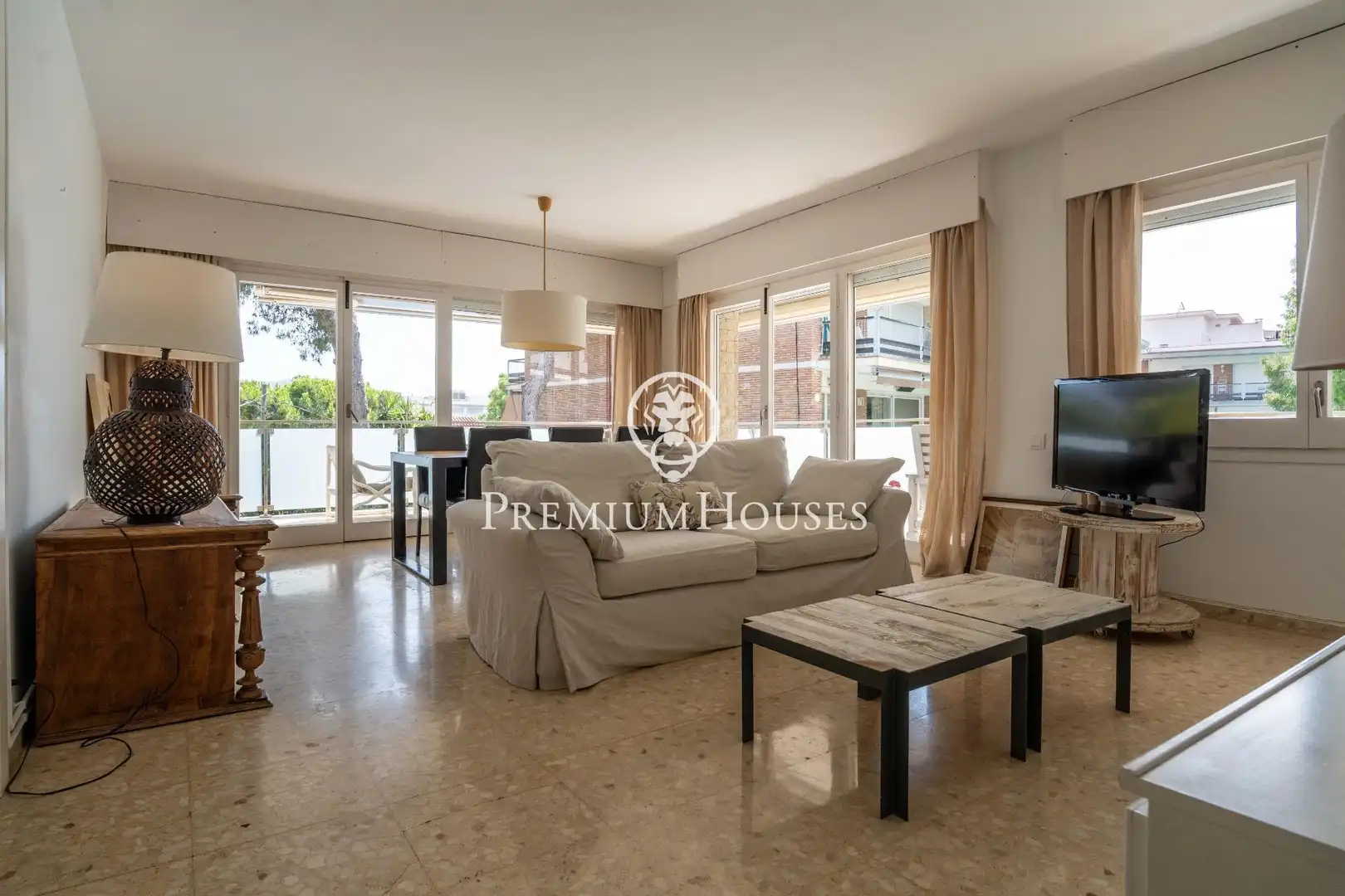 Flat for rent in Can Girona - Terramar - Vinyet