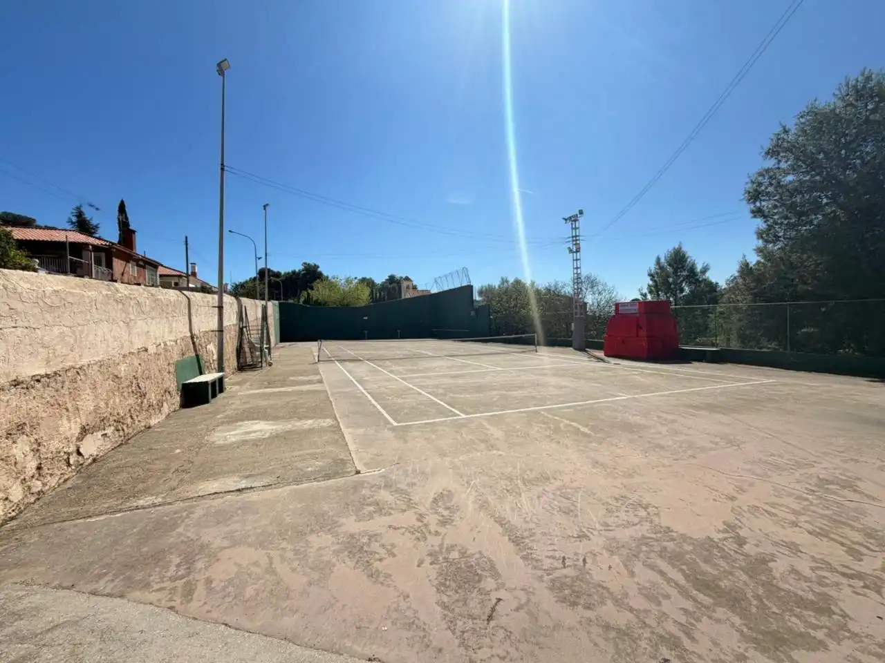 Aparcament de Casa adosada en venda en Borriol amb Aire condicionat, Calefacció i Jardí privat