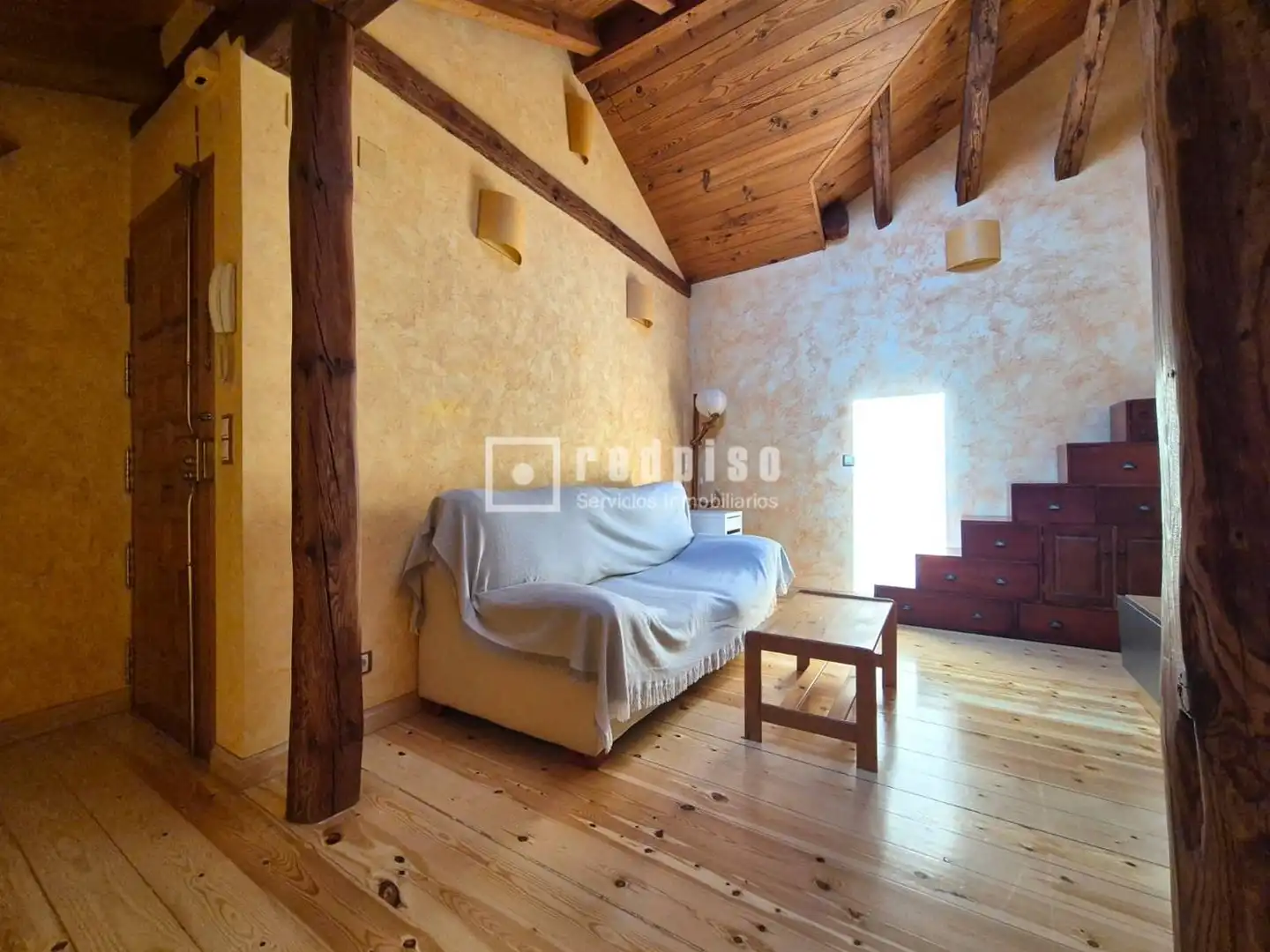 Sala de estar de Apartamento de alquiler en Madrid con Aire acondicionado, Calefacción y Parquet
