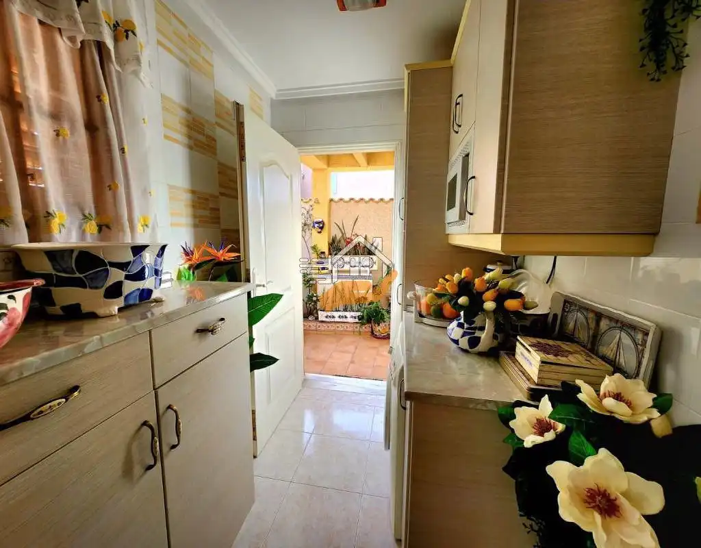 Detached house with terrace for sale in Playa de los Locos, imagen 8