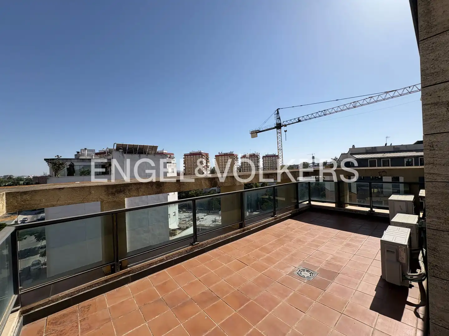 Terrace of Attic for rent in Sevilla  with Air Conditioner, Heating and Private garden