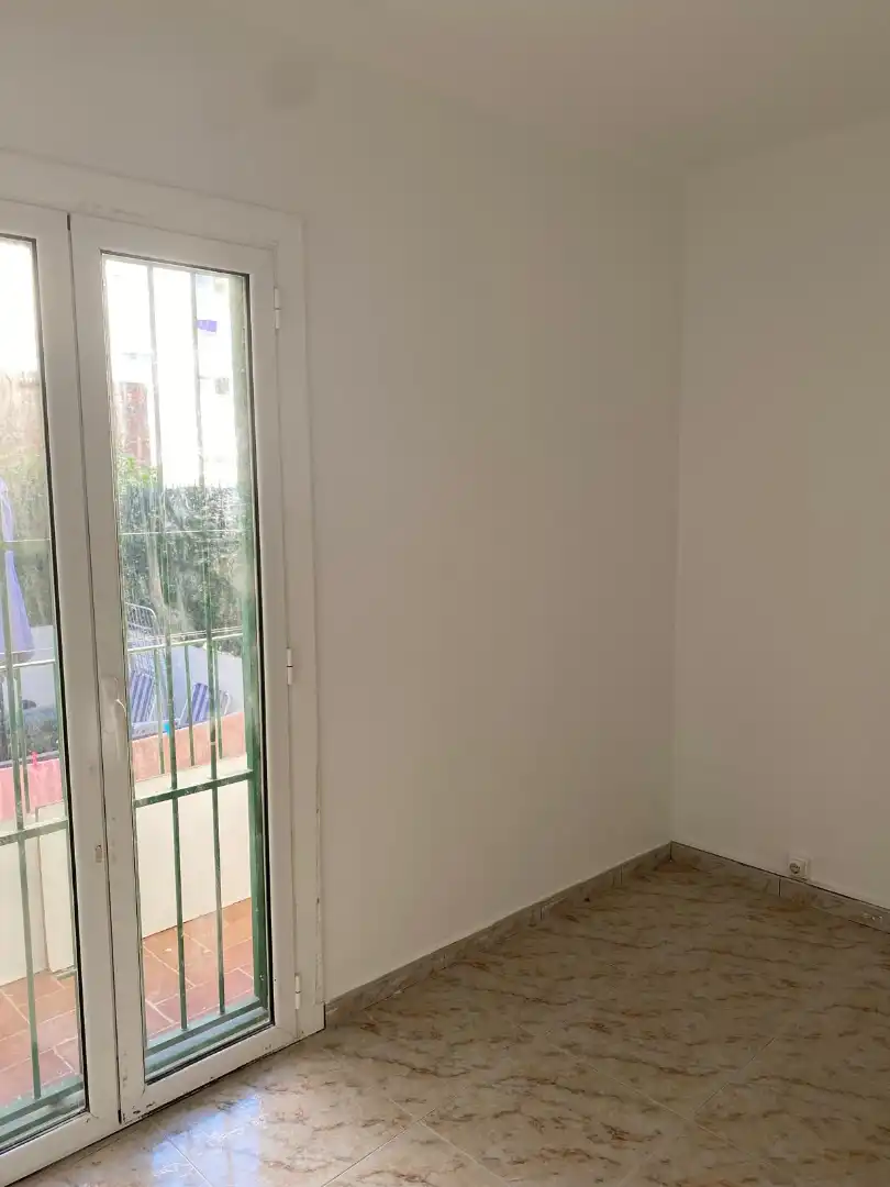 Appartamento con terrazza in vendita a Carrer de la Conca de Tremp, imagen 5