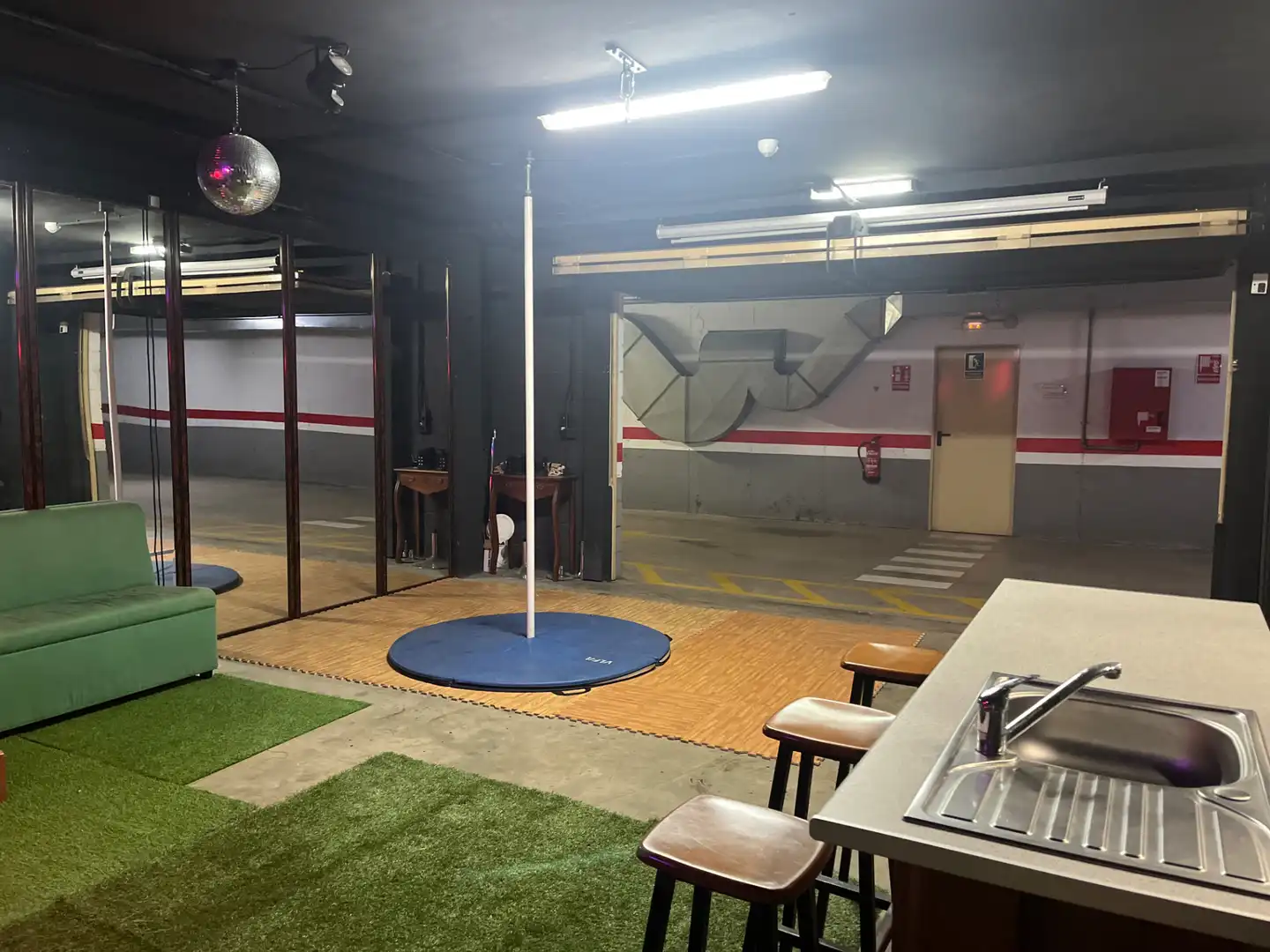 Adosado con terraza en venta en Carrer Berna 23, imagen 36