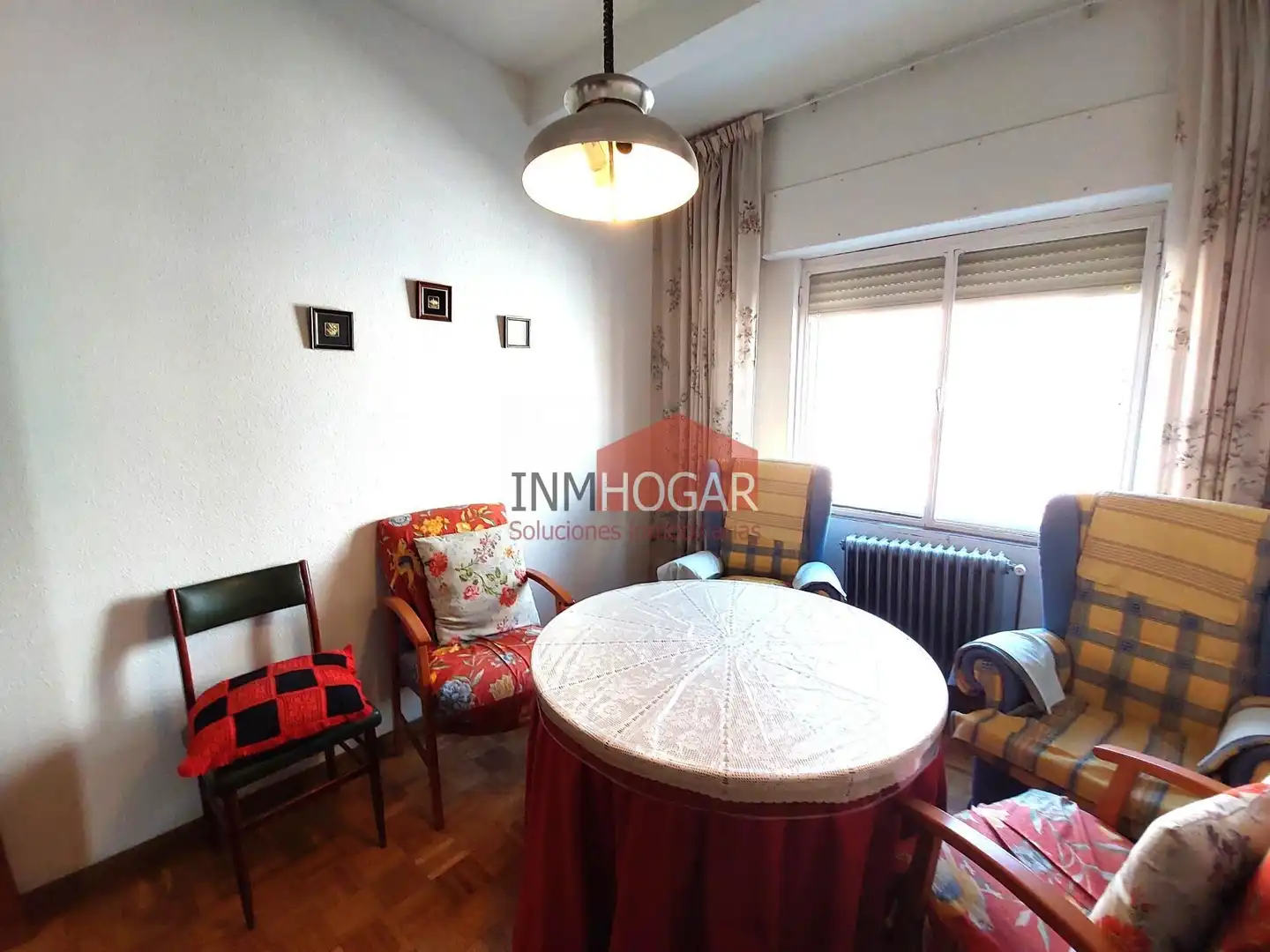 Living room of Flat for sale in Ávila  with Heating, Parquet flooring and Terrace