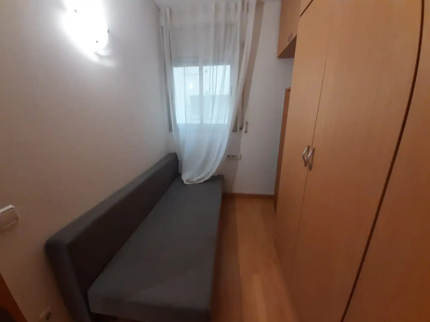 Habitación de Piso de alquiler en Barcelona con Parquet, Horno y Lavadora
