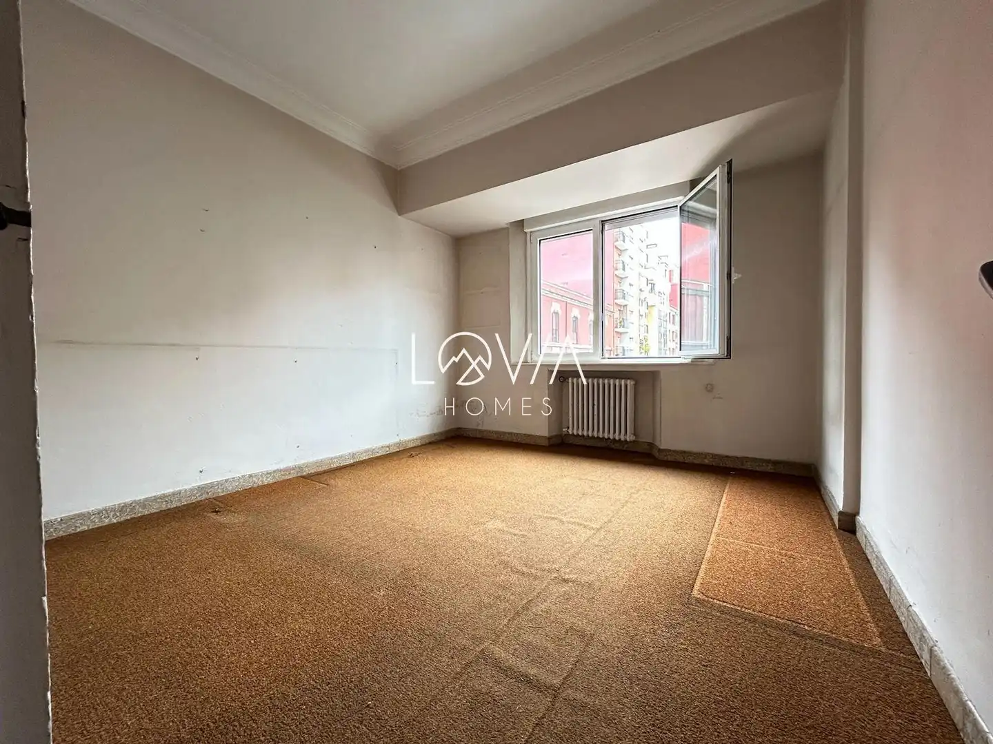 Bedroom of Flat for sale in Gijón   with Storage room