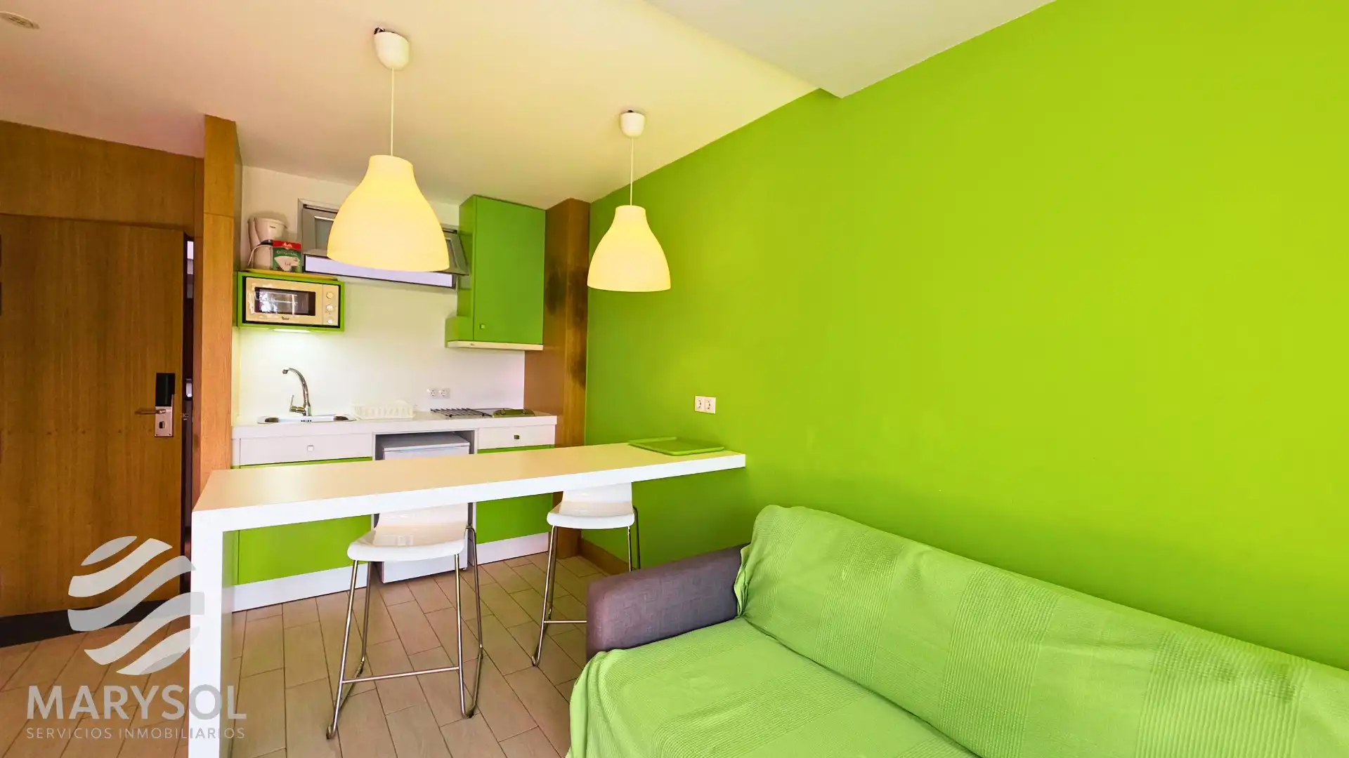 Sala de estar de Apartamento de alquiler en San Bartolomé de Tirajana con Terraza, Amueblado y Lavadora
