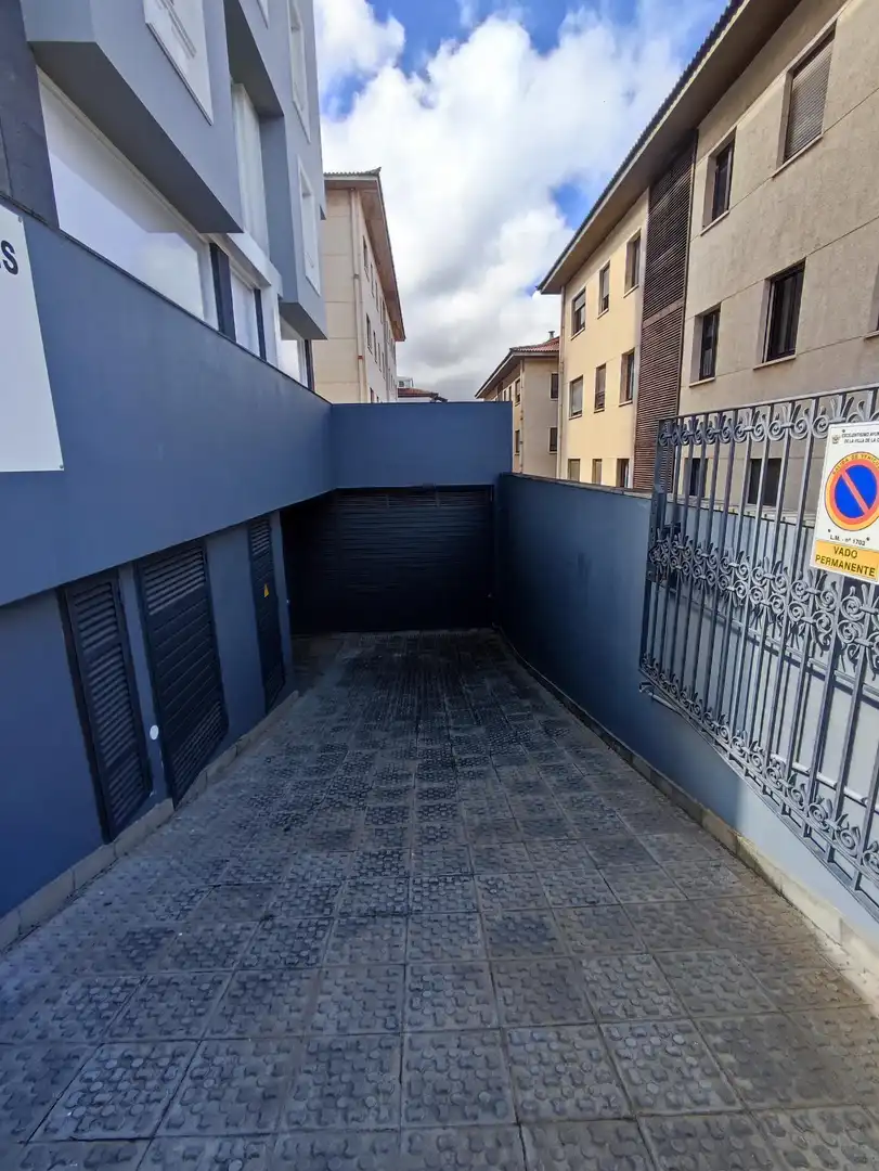 Parking of Commercial properties for rent in La Orotava