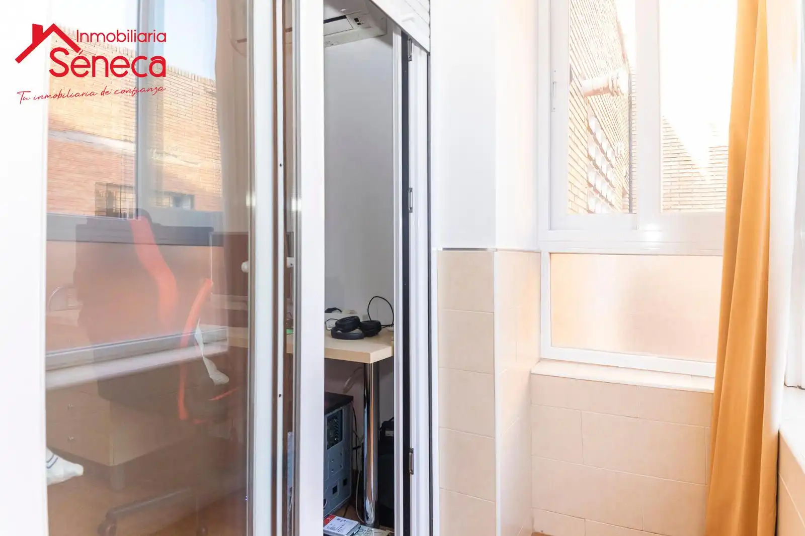 Flat for sale in Córdoba  with Air Conditioner, Terrace and Storage room