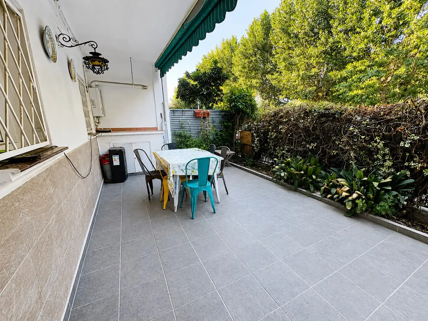 Terraza de Apartamento en venta en Santa Susanna con Terraza, Horno y Piscina comunitaria