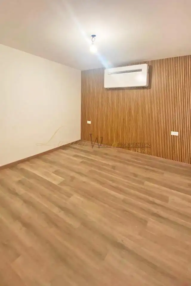 Apartament amb piscina en venda a Avenida Ernesto Sarti, imagen 5