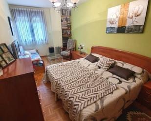 Bedroom of Flat for sale in Oviedo   with Terrace