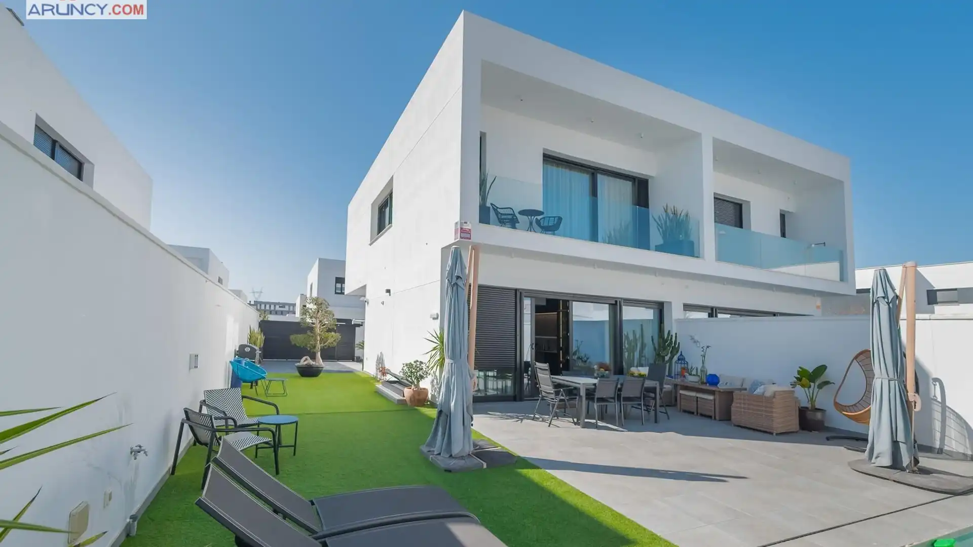 Terraza de Casa adosada en venta en Dos Hermanas con Aire acondicionado, Jardín privado y Terraza