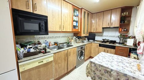Foto 5 de Casa o chalet en venta en Calle Salamanca, Bulevar - Plaza Castilla, Azuqueca de Henares