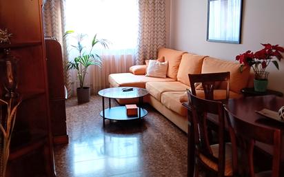 Living room of Flat for sale in  Zaragoza Capital  with Air Conditioner, Heating and Storage room